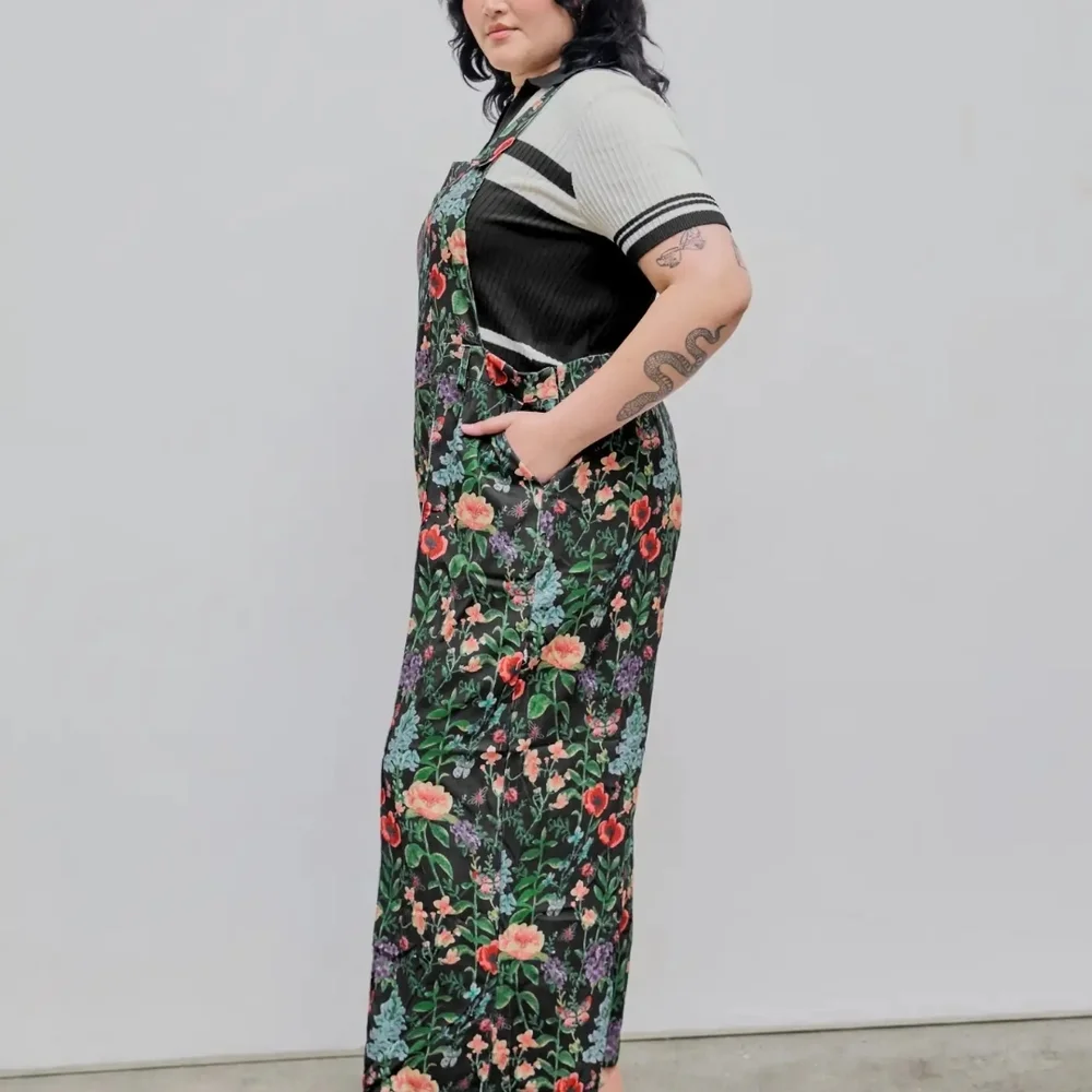 Cider Floral Retro CorduroyJumpsuit in Minty Green Plus 12/14 - Picture 6 of 7